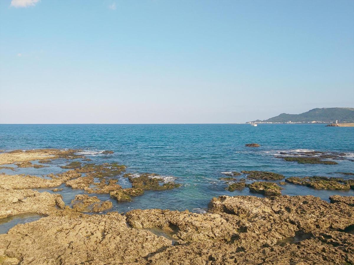 Yonabaru Hotel Sunrize Ocean מראה חיצוני תמונה
